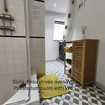 캡슐호텔 - Centre Historique - Salle D'eau Et Wc Prives
