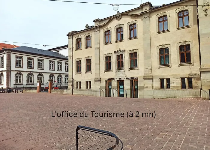 - Centre Historique - Equipée - Salle D'eau Et Wc Privés * Colmar